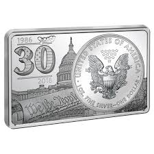Stbrn mince USA 30. vro americkho Silver Eagle 2016